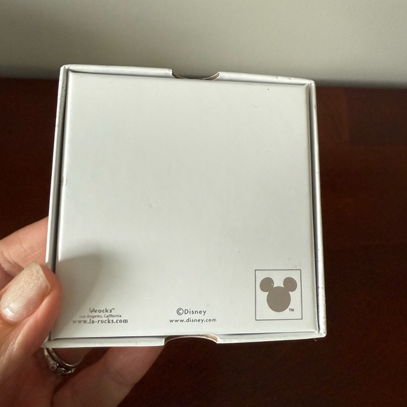 LA Rocks silver plated DISNEY LOVE necklace with Minnie figure (gold bow) NEW - Picture 7 of 9